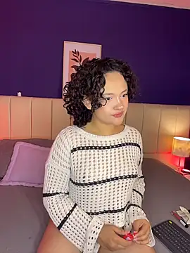  sarahRose online show from December 20, 2025, 4:15 am