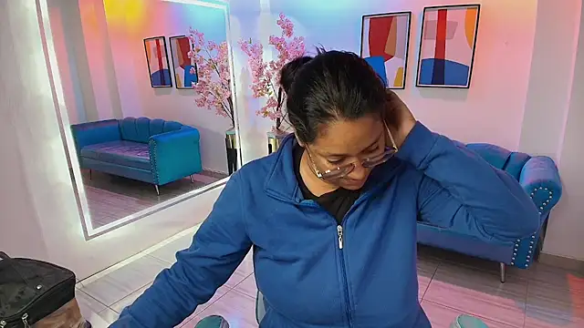 Snapshot of Alondra_gomexxx chatting on November 26, 2025, 3:39 am Alondra gomexxx online show from November 26, 2025, 3:39 am