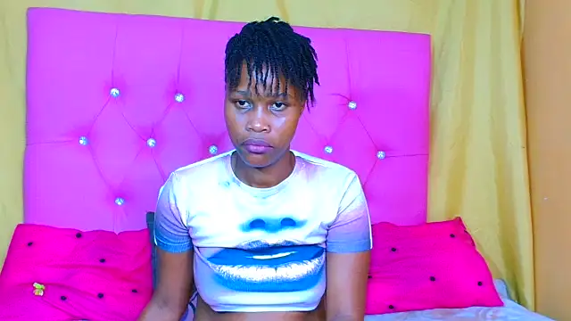 Snapshot of Prettybrowngirl chatting on November 22, 2025, 9:24 pm Prettybrowngirl online show from November 22, 2025, 9:24 pm