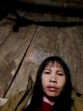 Snapshot of Ana_hoa chatting on January 5, 2026, 8:23 pm Ana hoa online show from January 5, 2026, 8:23 pm