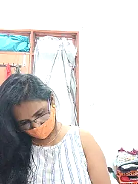 sanjana077 online show from March 29, 2026, 7:43 am