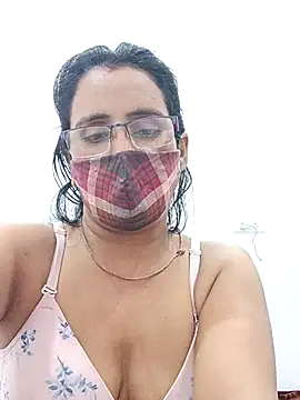 sanjana077 online show from March 15, 2026, 3:24 am