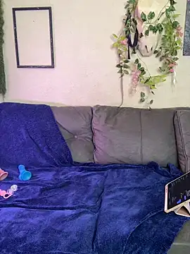 AriaRiver x online show from November 15, 2025, 7:23 am