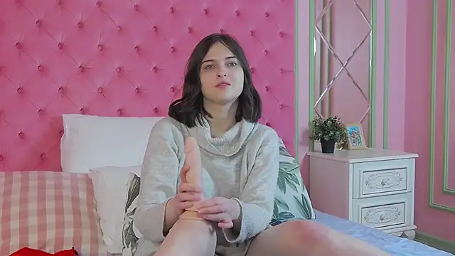 Ruby de Cherry online show from November 22, 2025, 4:33 am