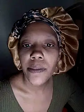 Snapshot of SITHANDRAH chatting on January 14, 2026, 12:20 pm SITHANDRAH online show from January 14, 2026, 12:20 pm