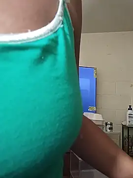 Snapshot of SITHANDRAH chatting on December 2, 2025, 11:34 am SITHANDRAH online show from December 2, 2025, 11:34 am