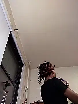 SITHANDRAH online show from November 15, 2025, 11:03 am