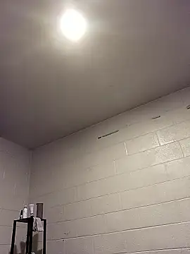 Snapshot of SITHANDRAH chatting on January 7, 2026, 12:54 pm SITHANDRAH online show from January 7, 2026, 12:54 pm