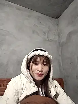 Qoine392 online show from January 13, 2026, 11:19 pm