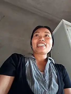 Karen china online show from November 27, 2025, 2:23 am