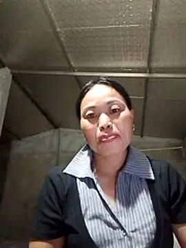 Karen china online show from November 12, 2025, 3:05 pm