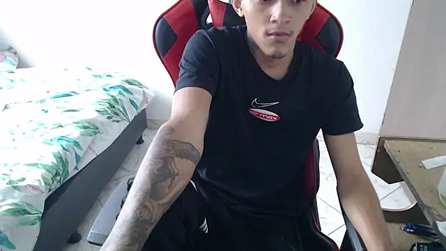 thebesthot online show from November 27, 2025, 8:31 pm