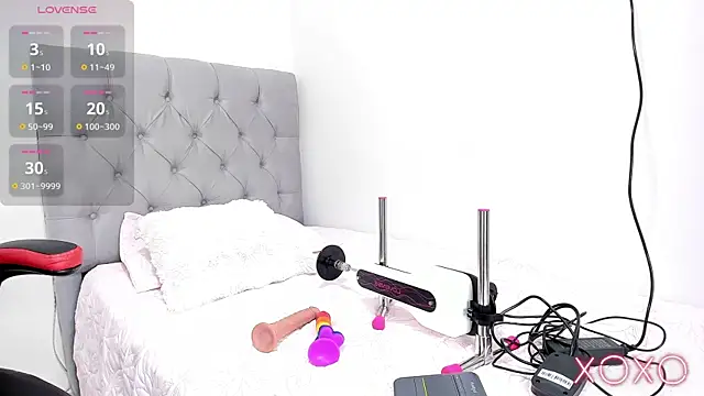 Nyra lux16 online show from December 14, 2025, 12:17 am