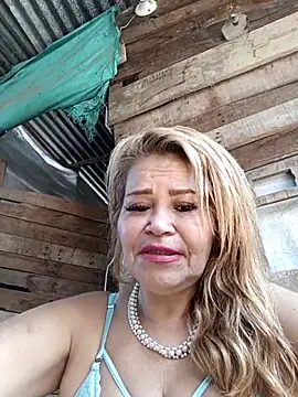 Snapshot of dirty_mother3 chatting on March 3, 2026, 3:08 pm dirty mother3 online show from March 3, 2026, 3:08 pm