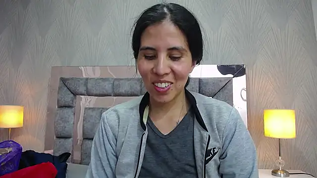 Snapshot of GiselaZivic chatting on July 8, 2026, 7:14 pm GiselaZivic online show from July 8, 2026, 7:14 pm