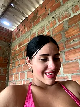 katalellahot03 online show from November 13, 2025, 4:00 pm