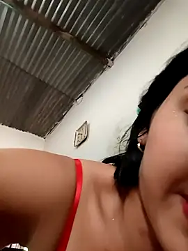 katalellahot03 online show from November 18, 2025, 5:27 pm