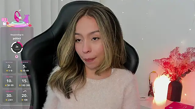 LuluuBerry online show from January 11, 2026, 10:49 pm