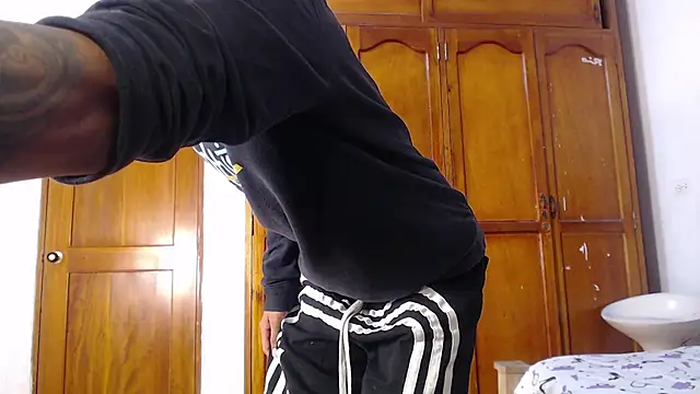 Tessachains 2  online show from February 27, 2026, 1:50 am