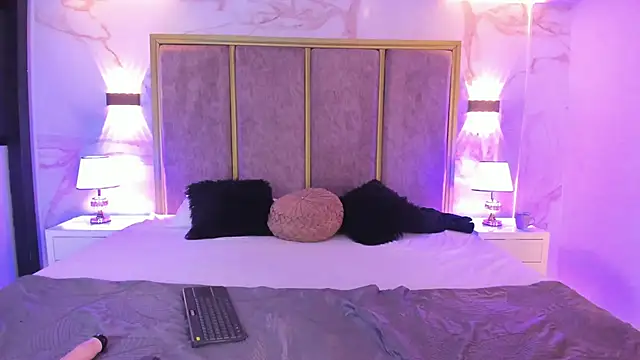 Snapshot of AllisonRodriguez chatting on November 22, 2025, 3:27 am AllisonRodriguez online show from November 22, 2025, 3:27 am