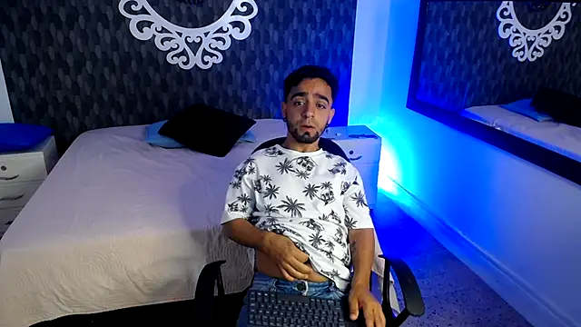 Dereck Jhonsonn online show from November 8, 2025, 7:39 pm