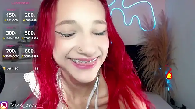 Tessa Moon  online show from November 9, 2025, 10:36 pm