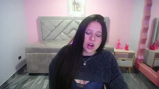 Snapshot of aria_ch2 chatting on November 25, 2025, 10:21 pm aria ch2 online show from November 25, 2025, 10:21 pm