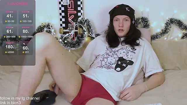 Snapshot of RaidenXL chatting on February 14, 2026, 7:58 pm RaidenXL online show from February 14, 2026, 7:58 pm