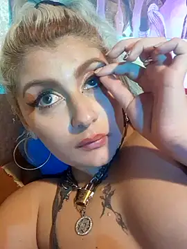 Hollywouldd online show from November 13, 2025, 6:17 am