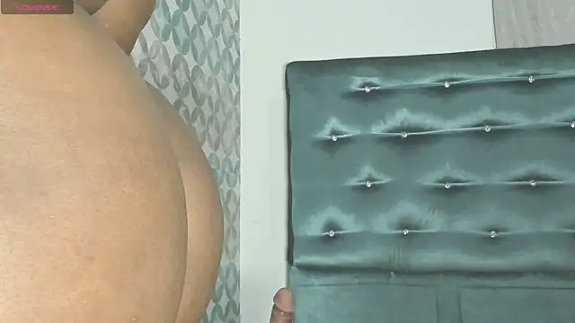 Tamaramilleer online show from March 21, 2026, 4:14 am