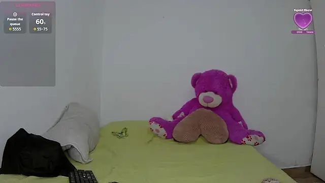 katherine-smill online show from February 26, 2026, 10:04 am