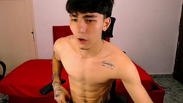 Bryant Connor online show from November 12, 2025, 3:21 am