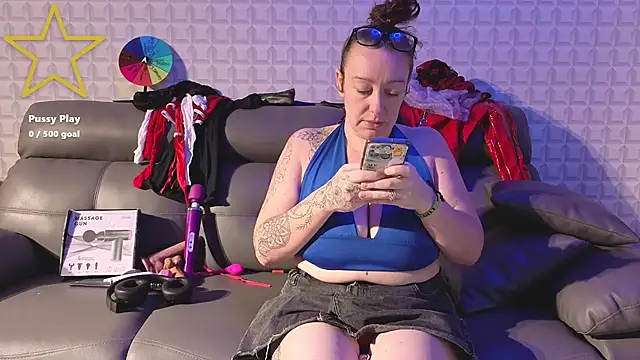 JadeStarUK online show from February 26, 2026, 1:49 am