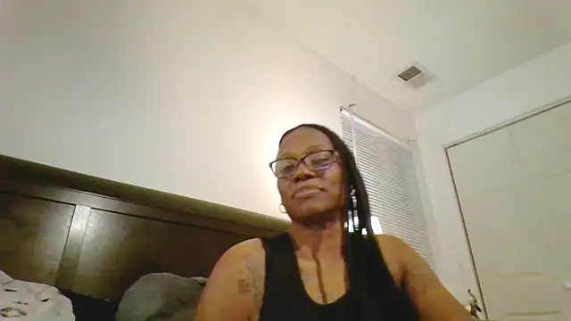 SweetParadise00 online show from November 23, 2025, 4:22 am