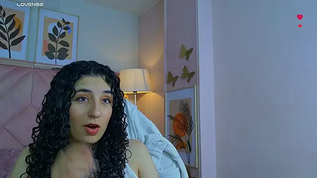 DemiJones  online show from July 1, 2026, 6:03 am