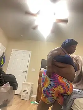 Babygir85 online show from March 6, 2026, 11:11 pm