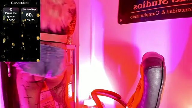 mistressparty online show from February 20, 2026, 1:02 am