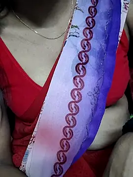 Snapshot of Miss_dolli chatting on November 29, 2025, 5:46 pm Miss dolli online show from November 29, 2025, 5:46 pm