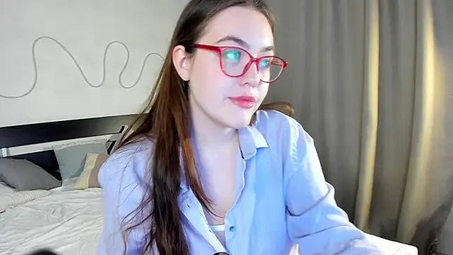 Snapshot of Mersedes_Rosso chatting on November 26, 2025, 1:27 am Mersedes Rosso online show from November 26, 2025, 1:27 am