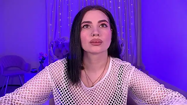 AdrianaTorres online show from January 16, 2026, 5:22 am