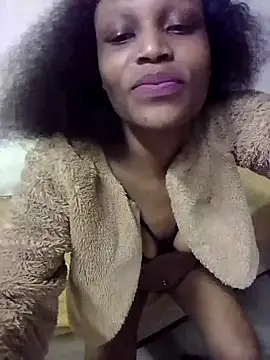 Snapshot of SexySlimMelanin chatting on November 16, 2025, 1:43 am SexySlimMelanin online show from November 16, 2025, 1:43 am