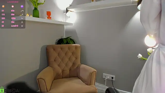 moon sanny online show from March 9, 2026, 12:58 am