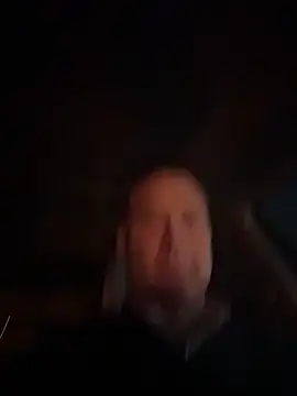 Golferkid1124 online show from December 3, 2025, 11:04 pm