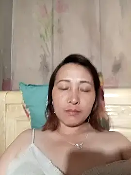 Missa-kute20 online show from April 12, 2026, 2:31 pm