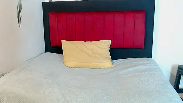 Snapshot of AMARYXS chatting on February 19, 2026, 6:38 pm AMARYXS online show from February 19, 2026, 6:38 pm