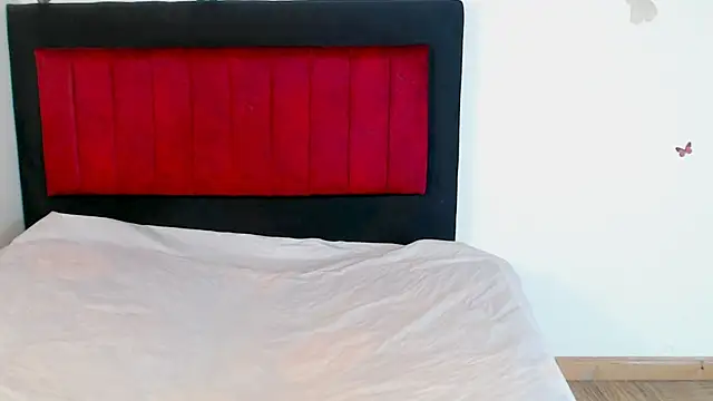 Snapshot of AMARYXS chatting on February 14, 2026, 6:52 pm AMARYXS online show from February 14, 2026, 6:52 pm