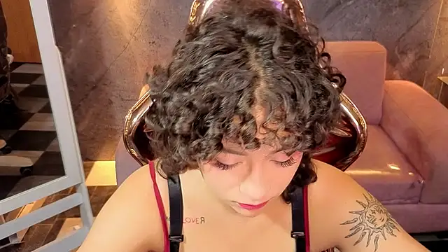 Snapshot of sunny2_b chatting on November 13, 2025, 12:53 pm sunny2 b online show from November 13, 2025, 12:53 pm