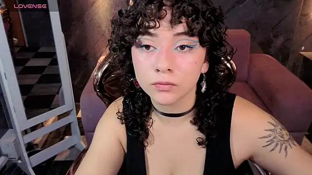 Snapshot of sunny2_b chatting on November 23, 2025, 12:48 pm sunny2 b online show from November 23, 2025, 12:48 pm