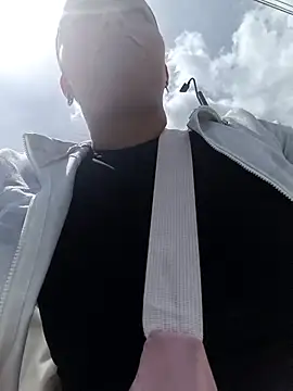 ALEJA  22 online show from April 10, 2026, 3:19 pm