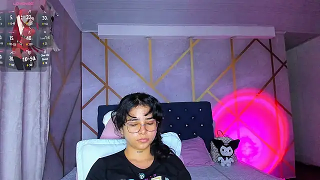  vaiolet owo online show from February 20, 2026, 7:32 am